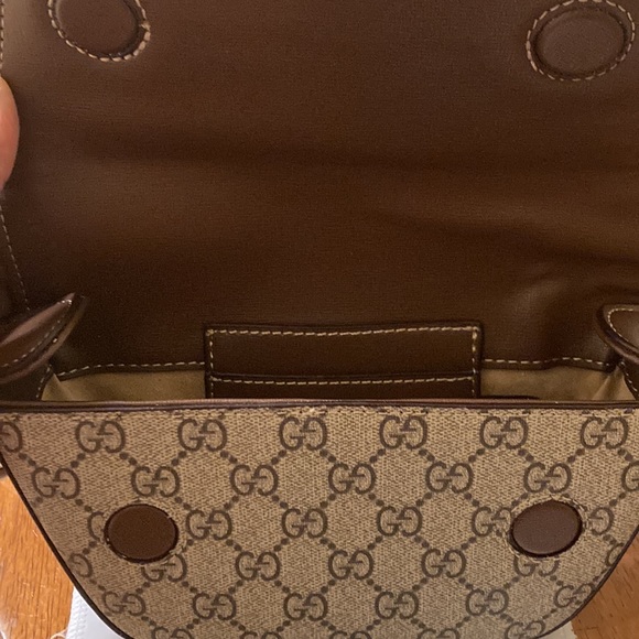 Classy 💎 Gucci Mini Soft Trunk - Picture 3 of 8